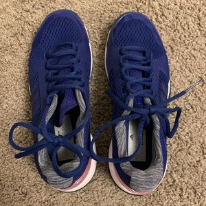Stella McCartney Adidas Athletic Shoes